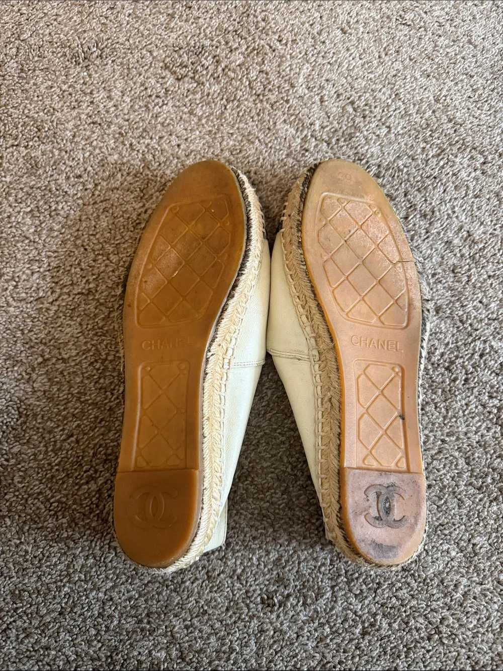 CHANEL Cream Leather Espadrilles with Black Cap Toe